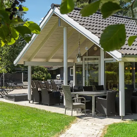 Lovely In Vaeggerlose With Kitchen * Boto By