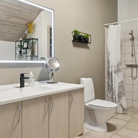 בית נופש Lovely In Vaeggerlose With Kitchen *